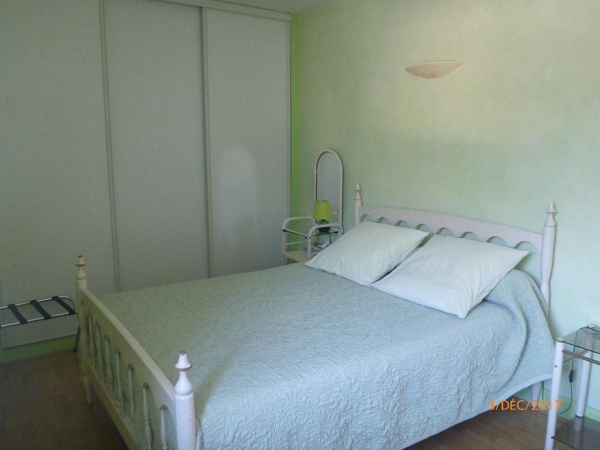 Logis Hotel Les Tilleuls Saint-Cirgues-de-Jordanne Zewnętrze zdjęcie